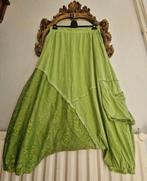 Als nieuw! Kekoo lime groen aparte met kant harembroek, Ophalen of Verzenden, Zo goed als nieuw, Kekoo, Broek of Spijkerbroek