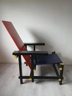 Rietveld stoel, Ophalen