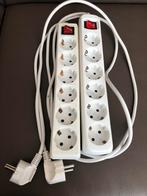 Stekkerdoos, Ophalen of Verzenden, Zo goed als nieuw, Apparatuur