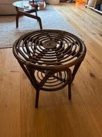 Vintage Rotan Bijzettafeltje, Huis en Inrichting, Tafels | Bijzettafels, Ophalen, Rond, Minder dan 55 cm, 45 tot 60 cm