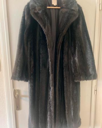 Faux fur winterjas mt S beschikbaar voor biedingen