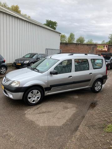 Dacia Logan 1.6 77KW MCV 7P 2008 Grijs beschikbaar voor biedingen