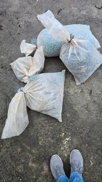 Beton afstandhouders  beschikbaar voor biedingen