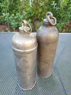 Twee decoratieve metalen kruiken - tin en brons - vintage, Ophalen of Verzenden