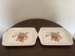 Twee vintage melamine dienbladen aardbei ontwerp, Huis en Inrichting, Woonaccessoires | Dienbladen, Ophalen, Zo goed als nieuw
