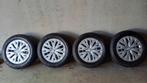Goede Conti 15 inch winterbandenset voor o.m.Toyota Yaris IV, Ophalen, Gebruikt, 15 inch, Velg(en)