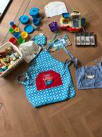 Kassa speelgeld pannen kopjes schortjes koksmuts boodschapp, Ophalen of Verzenden, Zo goed als nieuw, Kunststof