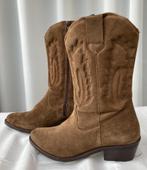 Bruine suede halfhoge damescowboylaarzen mt 41, Kleding | Dames, Schoenen, Ophalen, Bruin, Cafe Moda, Overige typen