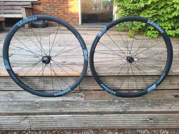 Vision Trimax 35 racewiel – Tubeless ready beschikbaar voor biedingen