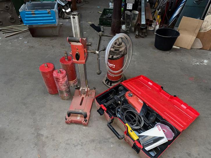 Hilti DD 150-U diamantboormachine set + accessoires, Doe-het-zelf en Verbouw, Gereedschap | Overige machines, Gebruikt, Ophalen of Verzenden