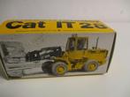 Conrad Caterpillar IT28 industrielader, Hobby en Vrije tijd, Modelauto's | 1:50, Ophalen of Verzenden, Gebruikt, Hijskraan, Tractor of Landbouw