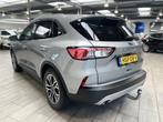 Ford Kuga 2.5 PHEV 225 pk Titanium | Trekhaak | Winter Pack, Stof, Gebruikt, 4 cilinders, Hybride Elektrisch/Benzine