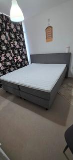 Mooi bed, Huizen en Kamers, Kamers te huur