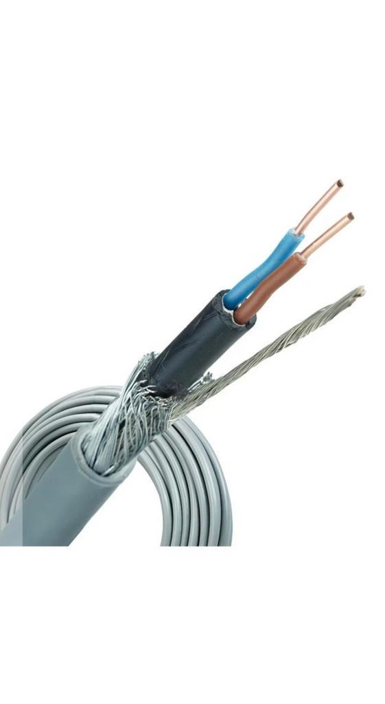 Nieuwe kabels grondkabel en buitenkabels, Doe-het-zelf en Verbouw, Elektra en Kabels, Nieuw, Kabel of Snoer, Ophalen