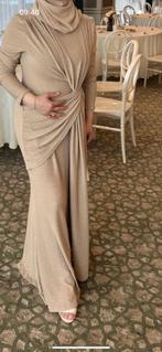 Jurk, Kleding | Dames, Ophalen of Verzenden, Zo goed als nieuw, Beige, Boven de knie