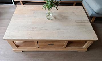 acaciahouten salontafel  beschikbaar voor biedingen