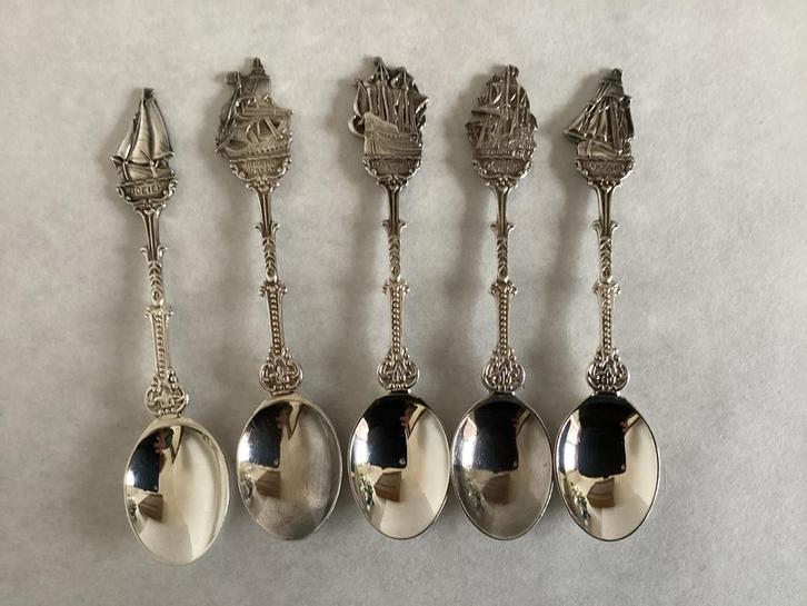 Set van 5 verzilverde schepenlepeltjes van DE HH 90, Antiek en Kunst, Antiek | Bestek, Ophalen of Verzenden