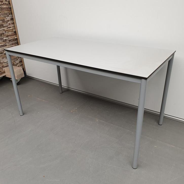 Eromesmarko Rondo nette tafel - 140x70 cm, Huis en Inrichting, Tafelonderdelen, Gebruikt