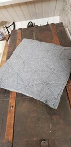 Mooi grijs kussen met rits, Ophalen of Verzenden, Zo goed als nieuw, Grijs, Vierkant