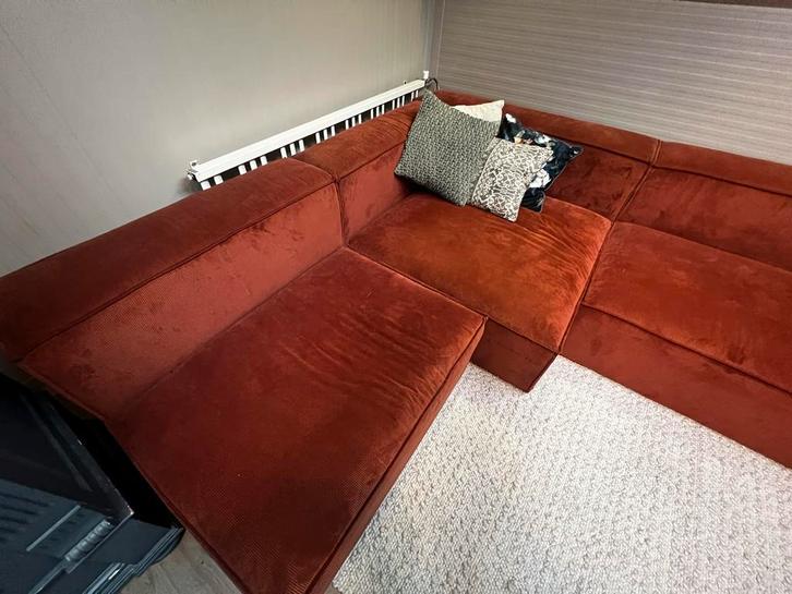 Nous Living Igor Hoekbank - Wehkamp / schade toegevoegd, Huis en Inrichting, Banken | Bankstellen, Gebruikt, Hoekbank, Vierpersoons of meer