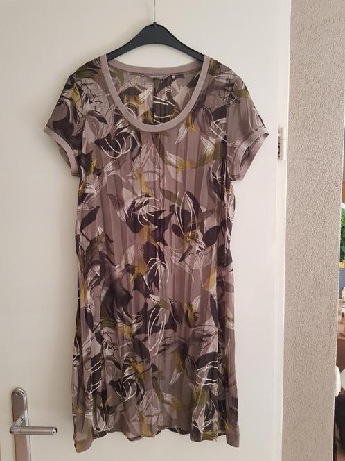 Leuk mooi vlot Jurkje van Sandwich., Kleding | Dames, Jurken, Zo goed als nieuw, Maat 38/40 (M), Knielengte, Ophalen of Verzenden