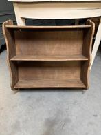 Brocante rek / wandrek, Studio Larilo, Zo goed als nieuw, Sportstraat 6 Kerkrade, Studiolarilo@gmail.com