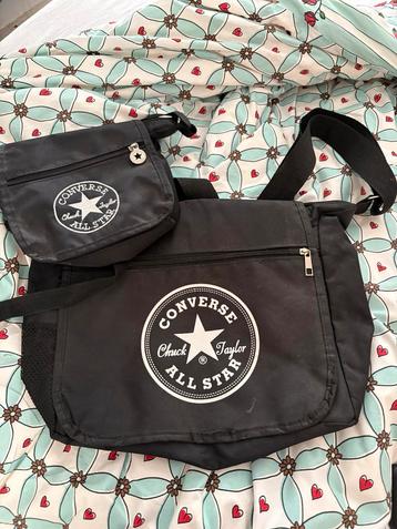 Converse all star schoudertas beschikbaar voor biedingen