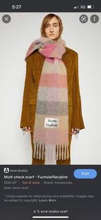 Roze sjaal van Acne studios pastel mohair zachte sjaal, Ophalen of Verzenden, Zo goed als nieuw, Roze