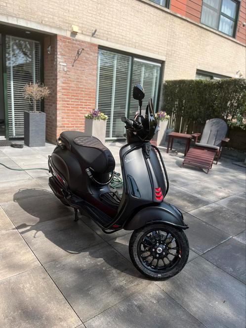 Vespa Sprint S 2024 | Full Option | 4700 km | Topstaat, Fietsen en Brommers, Scooters | Vespa, Zo goed als nieuw, Vespa S, Ophalen