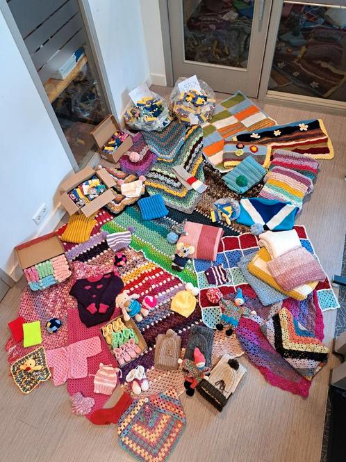 Inloophuis zoekt gratis hele bollen wol/katoen vr Oekraïne, Huis en Inrichting, Keuken | Textiel, Nieuw, Ophalen of Verzenden