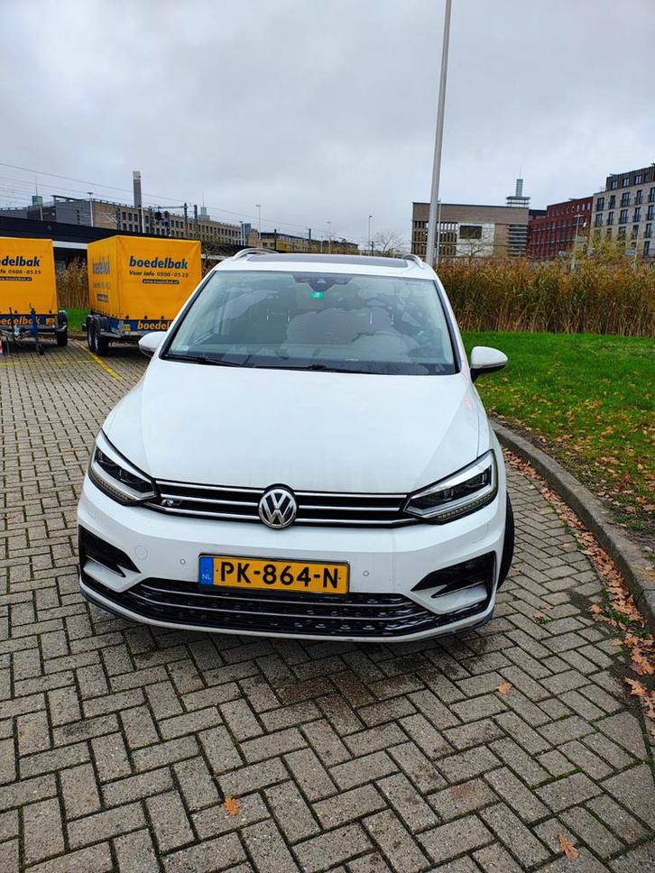 Volkswagen Touran 1.8 TSI 180pk R line DSG 7pl, Auto's, Volkswagen, Particulier, Touran, ABS, Achteruitrijcamera, Adaptieve lichten