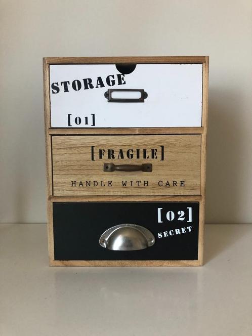 Leuk, stoer opbergkastje, nieuw, Huis en Inrichting, Woonaccessoires | Overige, Nieuw, Ophalen of Verzenden