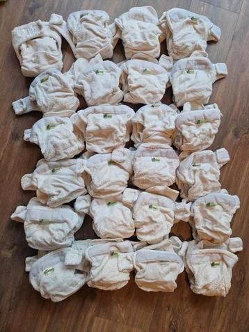 24 wasbare luiers Little Lamb maat 2 met 10 overbroekjes beschikbaar voor biedingen