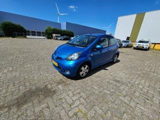 Toyota Aygo 1.0-12V Dynamic Blue AIRCO beschikbaar voor biedingen