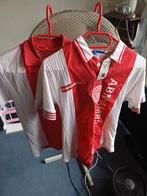 Twee Ajax shirts kleine maten., Verzamelen, Sportartikelen en Voetbal, Ophalen of Verzenden, Zo goed als nieuw, Ajax, Shirt