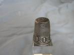 Vingerhoed in zilver - Biedermeier - 1e helft 20e eeuw, Antiek en Kunst, Ophalen of Verzenden, Zilver