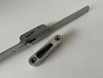 HMB driepuntssluiting (170x2.5 cm) beschikbaar voor biedingen