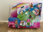 Barbie speelset voetbal Chelsea met hondjes, Ophalen of Verzenden, Zo goed als nieuw, Barbie
