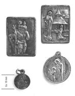 Scapuliermedailles Jaren 50 P. st. € 2,50 Bedrag 3e wereld, Ophalen of Verzenden, Zo goed als nieuw, Overige typen, Christendom | Katholiek