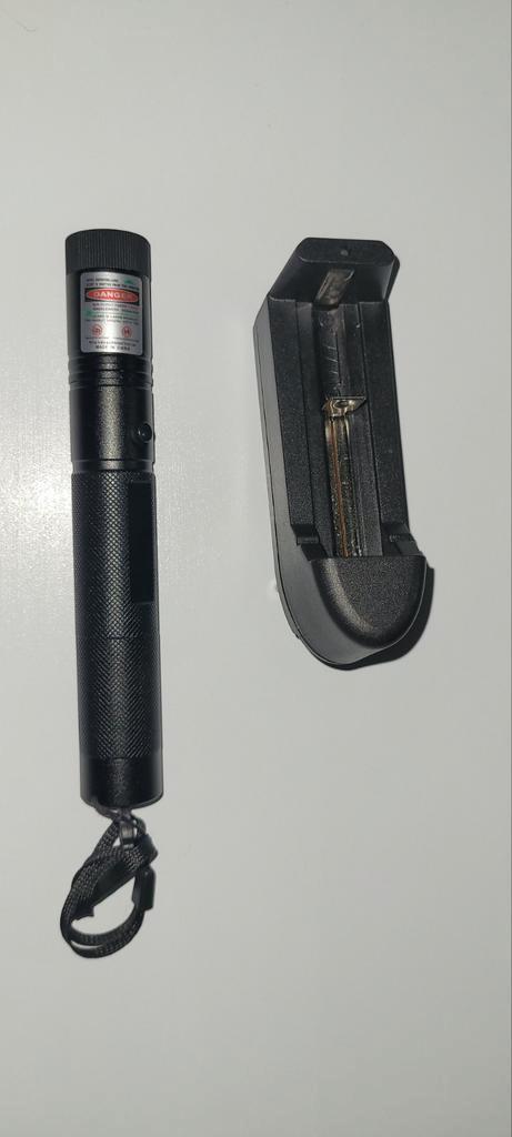 Krachtige Laserlamp met Oplader, Audio, Tv en Foto, Overige Audio, Tv en Foto, Zo goed als nieuw, Ophalen of Verzenden