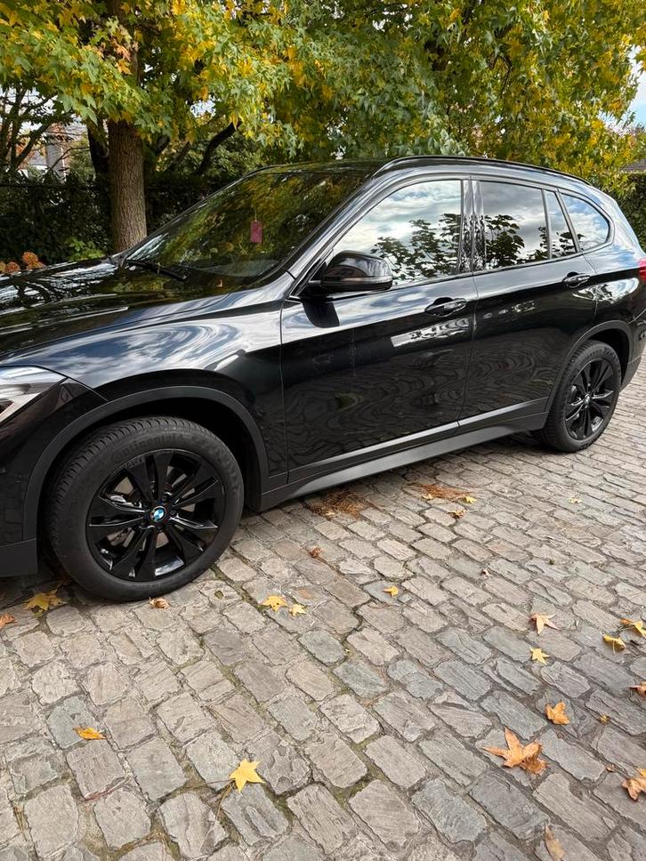 BMW X1 S Drive 2.0i - Luxe uitvoering - 2020, Auto's, BMW, Particulier, Benzine, Automaat, Zwart, Zwart, Leder, Ophalen