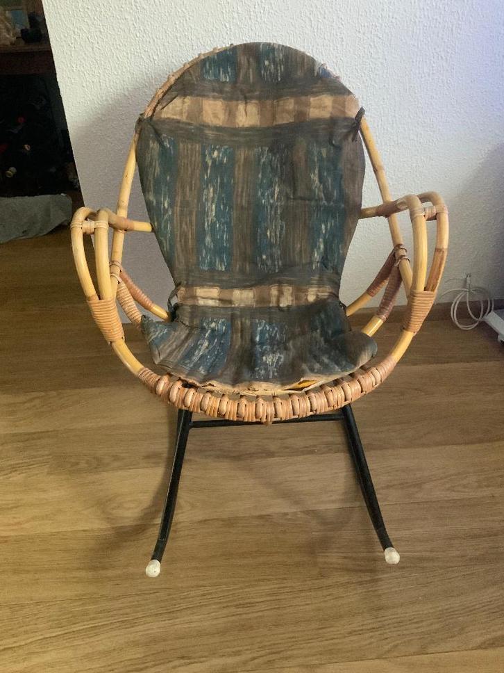 Rotan schommelstoel Rohé, Verzamelen, Retro, Huis en Inrichting, Ophalen
