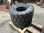 2 nieuwe heftruck luchtband maat 3.00 x 15 inch, Ophalen of Verzenden