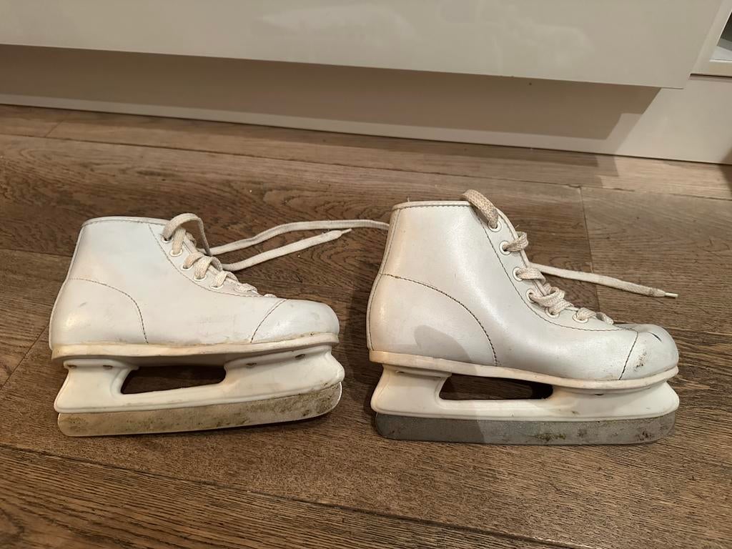 Kunstschaatsen maat 32, Sport en Fitness, Schaatsen, Ophalen of Verzenden, Zo goed als nieuw, Kunstschaatsen, Overige merken