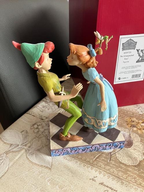 Disney Traditions - An Unexpected Kiss (Peter and Wendy ), Verzamelen, Disney, Beeldje of Figuurtje, Peter Pan of Pinokkio, Ophalen of Verzenden