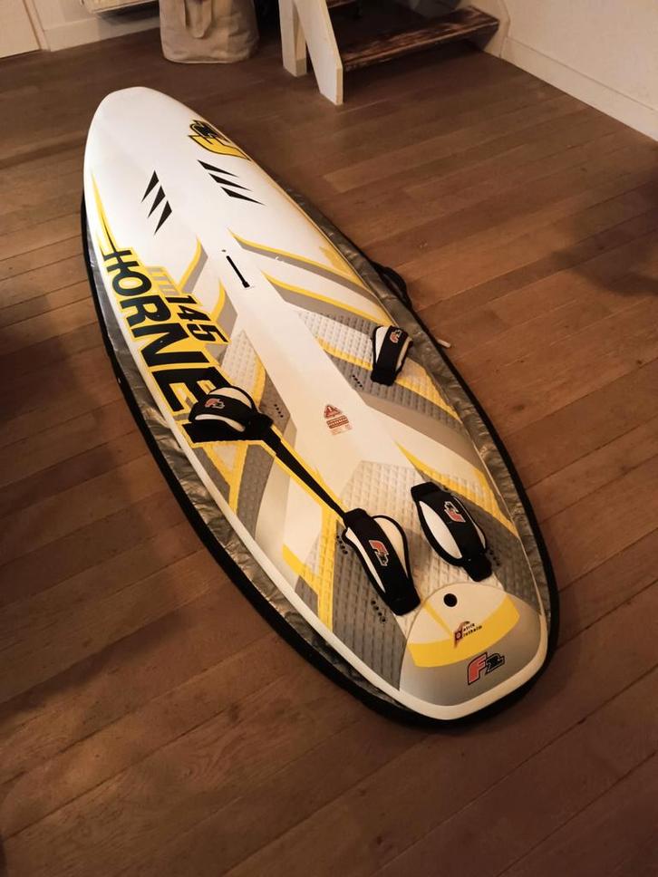 F2 Hornet 145L LTD Windsurfplank - Allrounder freeride, Watersport en Boten, Windsurfen, Ophalen