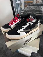 Travis Scott x Nike Olive, Ophalen of Verzenden, Nieuw, Overige kleuren, Sneakers of Gympen