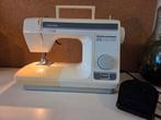 Toyota naaimachine met hoes en pedaal, Ophalen, Gebruikt, Naaimachine, Overige merken