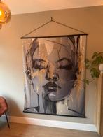 Groot Wanddoek met Vrouwelijk Portret, Huis en Inrichting, Woonaccessoires | Wanddecoraties, Ophalen, Zo goed als nieuw