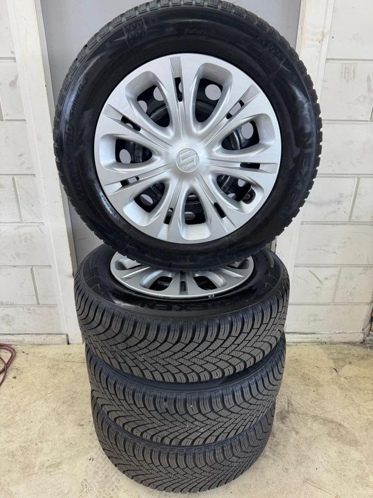 Winterbanden Suzuki Vitara / S-cross | 215/60 R16 | >7mm, Auto-onderdelen, Banden en Velgen, Band(en), Winterbanden, 16 inch, 215 mm